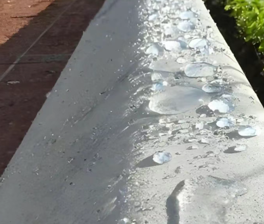 清镇硅烷浸渍涂料在混凝土保护中的应用